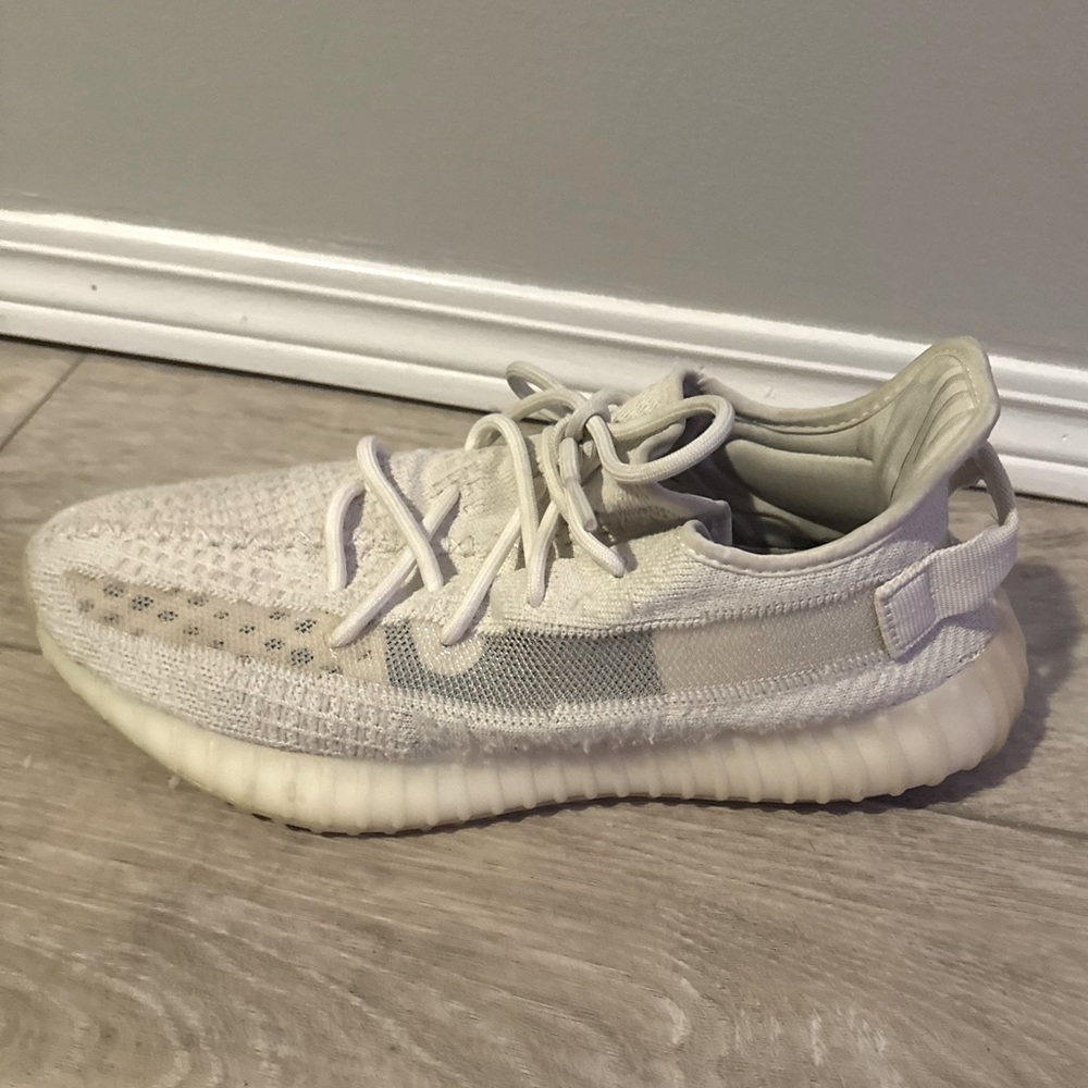 Adidas Yeezy Boost 350 V2 Cream Sneakers